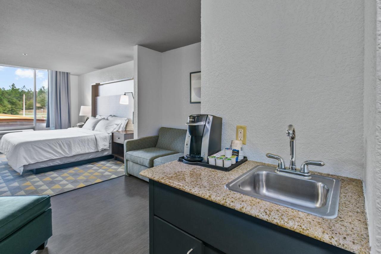 Holiday Inn Express Hotel & Suites Lucedale By Ihg Экстерьер фото